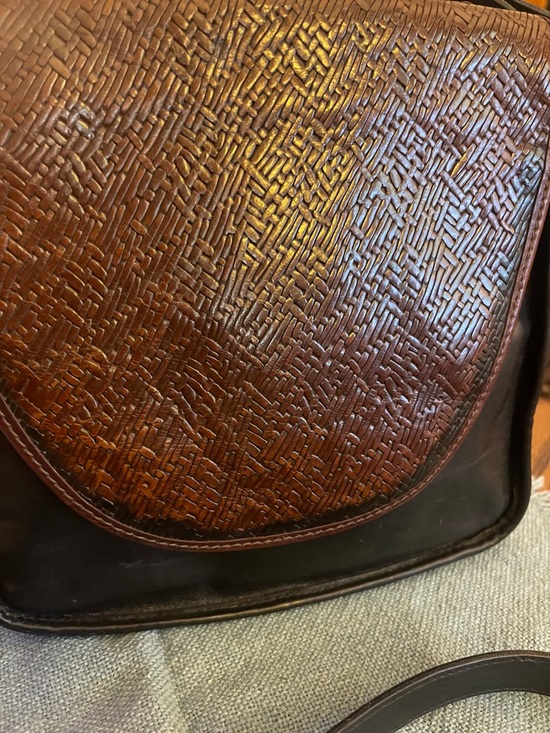 Brahmin  Classic Two-Tone Brown/Black  Leather Crossbody Bag - Picture 3 of 5